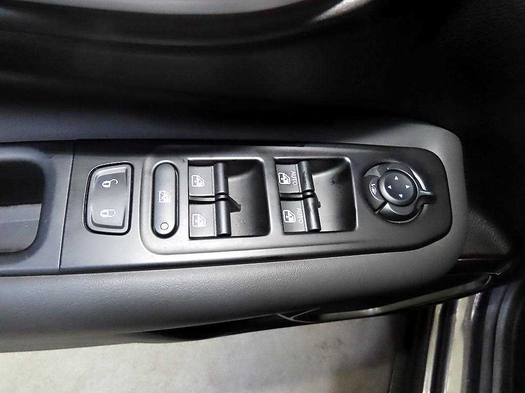 Jeep Renegade 2020 Gris - Importación desde Corea - HF Imports Iquique - Foto 13