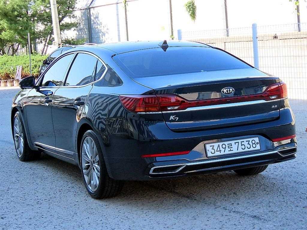 KIA K7 - Vista 3