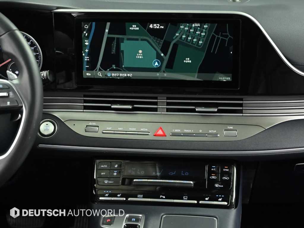 HYUNDAI Grandeur - Vista 11