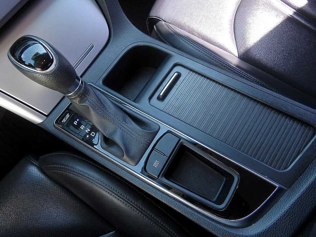 HYUNDAI Sonata 2016 Gris - Importación desde Corea - HF Imports Iquique - Foto 18