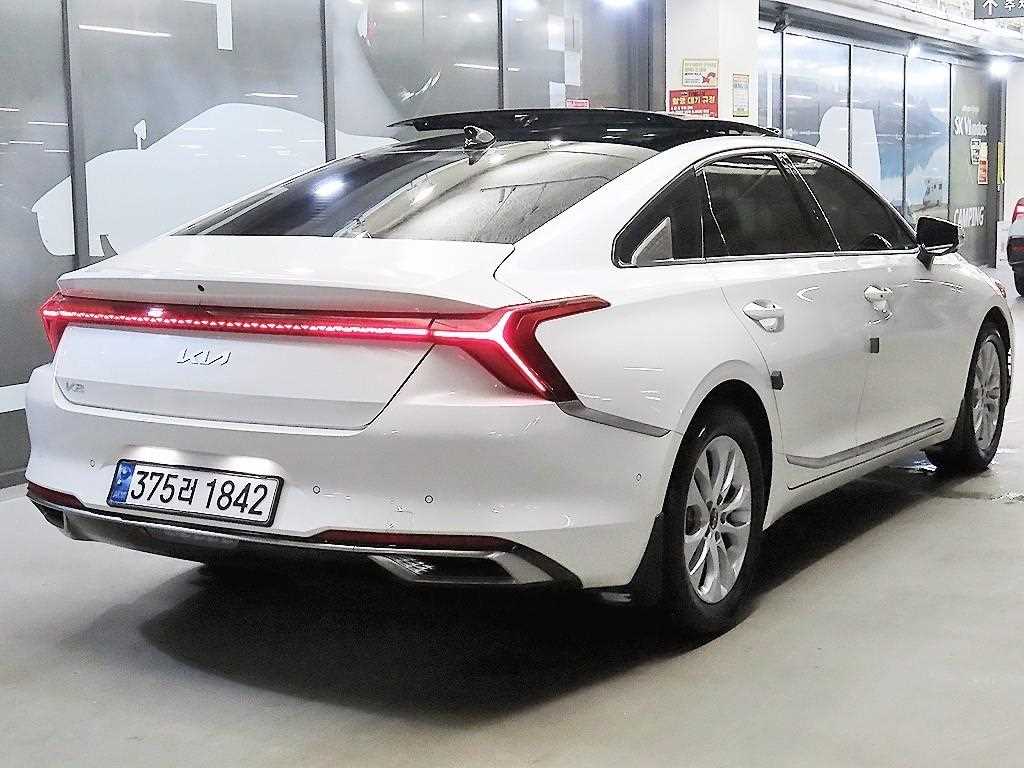 KIA K8 - Vista 4