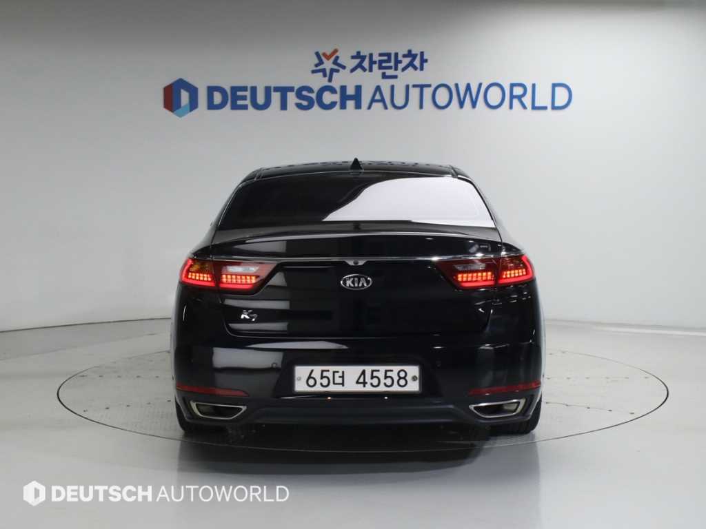 KIA K7 - Vista 4