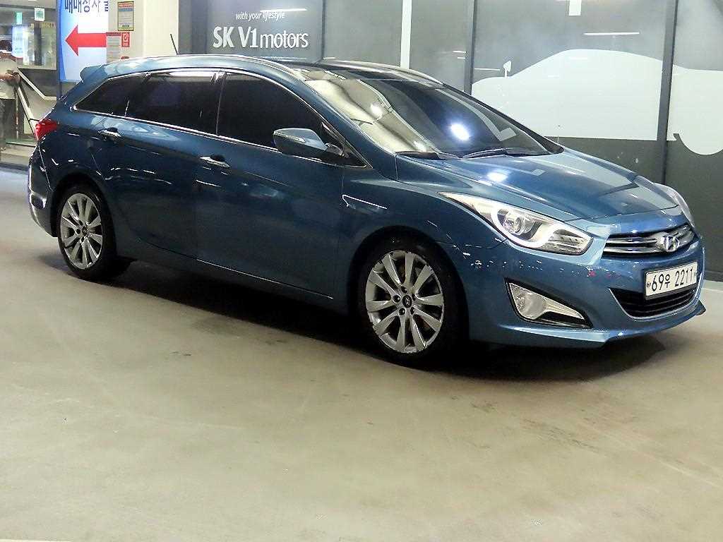 HYUNDAI i40 2014 Negro - Importación desde Corea - HF Imports Iquique - Foto 1