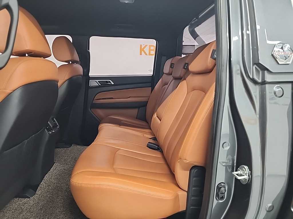 Ssangyong Rexton - Vista 12