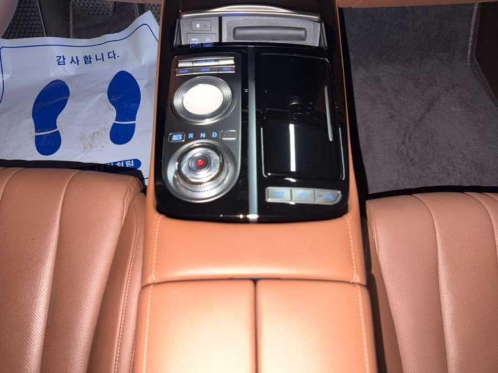 Genesis G80 - Vista 11