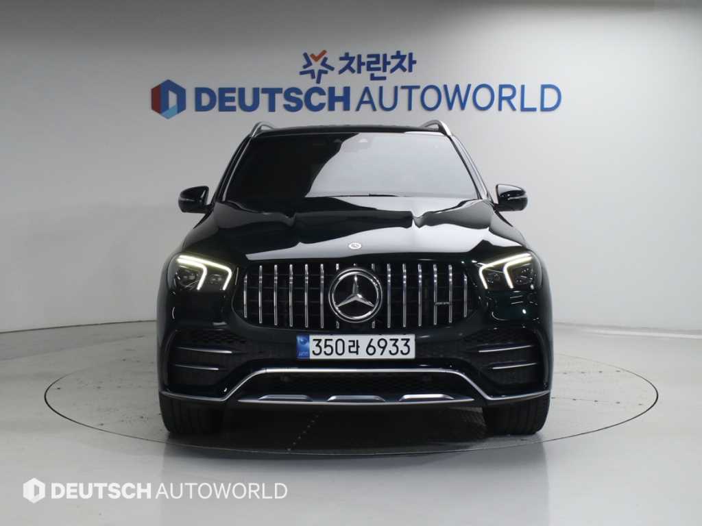 Mercedes Benz GLE Class - Vista 3