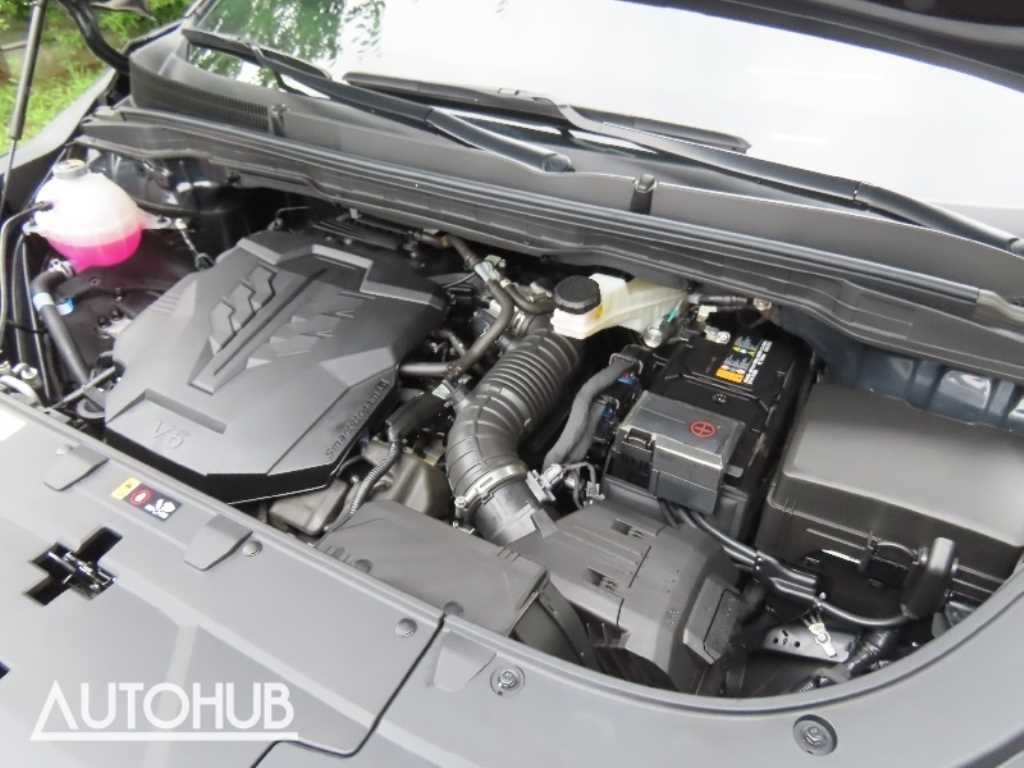 KIA Carnival - Vista 5