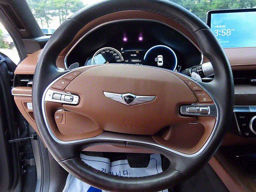 Genesis G80 - Vista 8