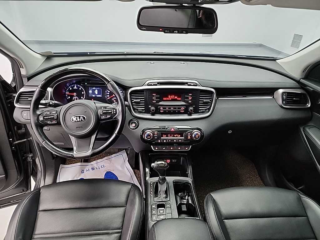 KIA Sorento - Vista 7