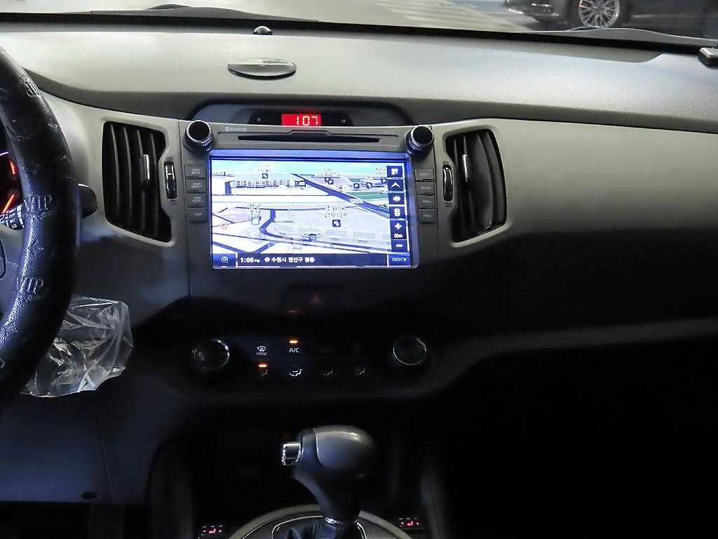 KIA Sportage - Vista 11