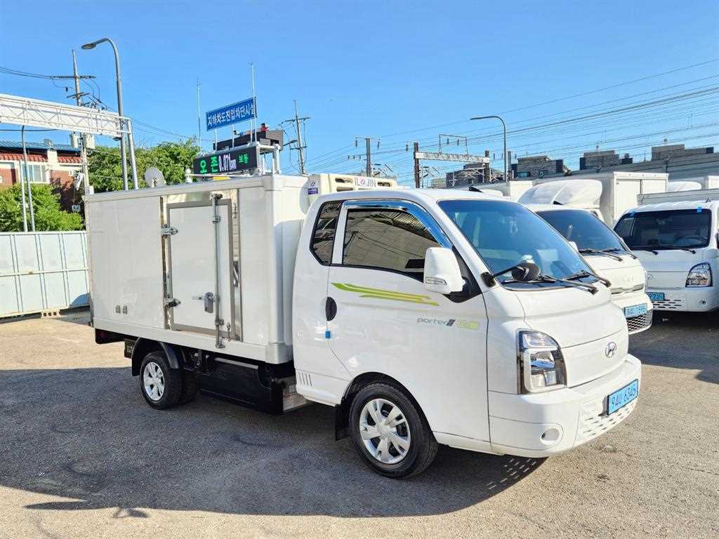 Small Truck Freezer Box(Low Deck) - Vista 4
