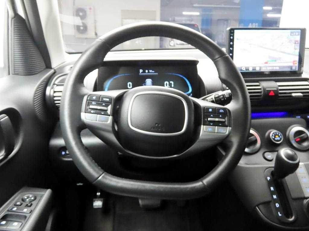 HYUNDAI Casper - Vista 7