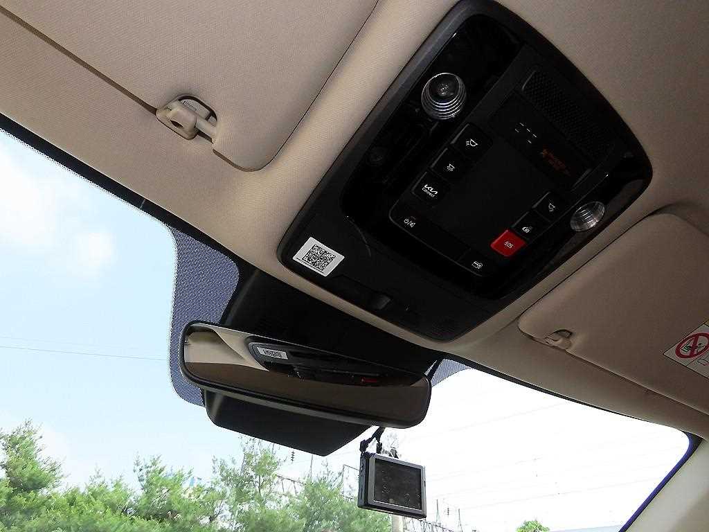 KIA Carnival 2023 Negro - Importación desde Corea - HF Imports Iquique - Foto 15