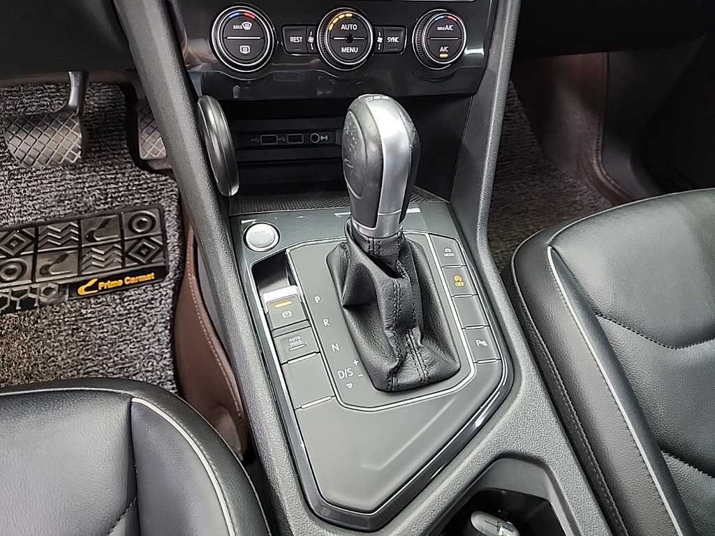 Volkswagen Tiguan - Vista 8