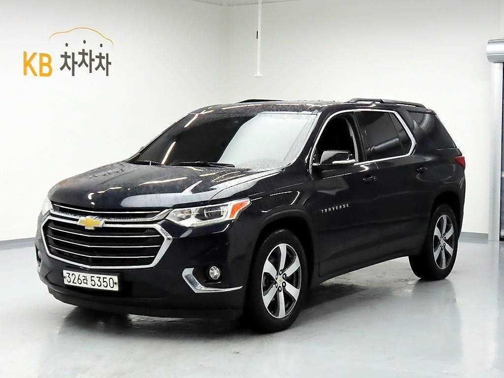 Chevrolet Travers - Vista 2