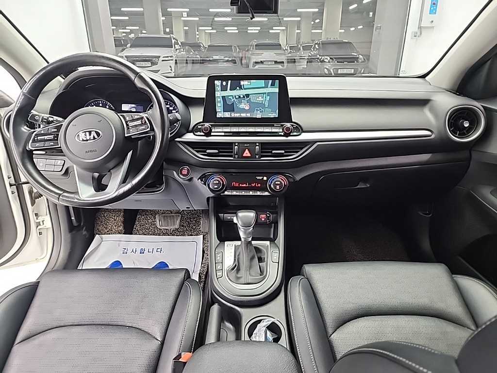 KIA K3 - Vista 7