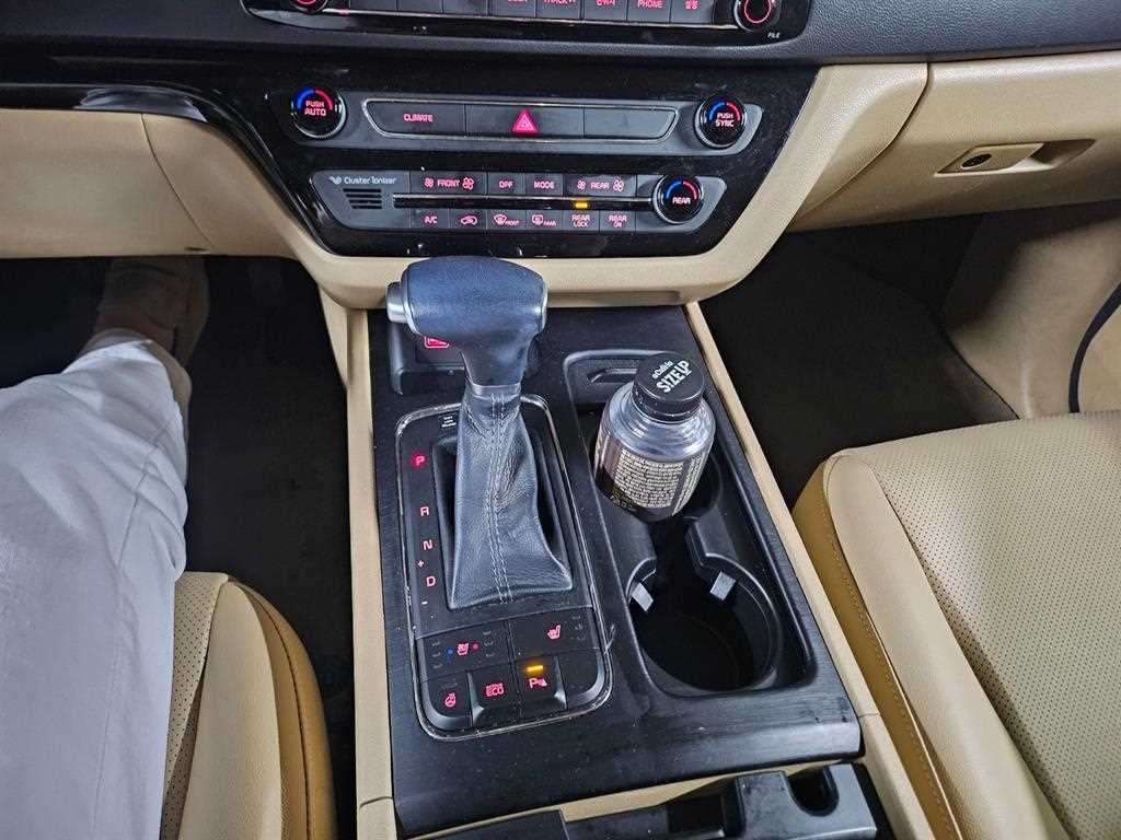 KIA Carnival 2017 Negro - Importación desde Corea - HF Imports Iquique - Foto 14