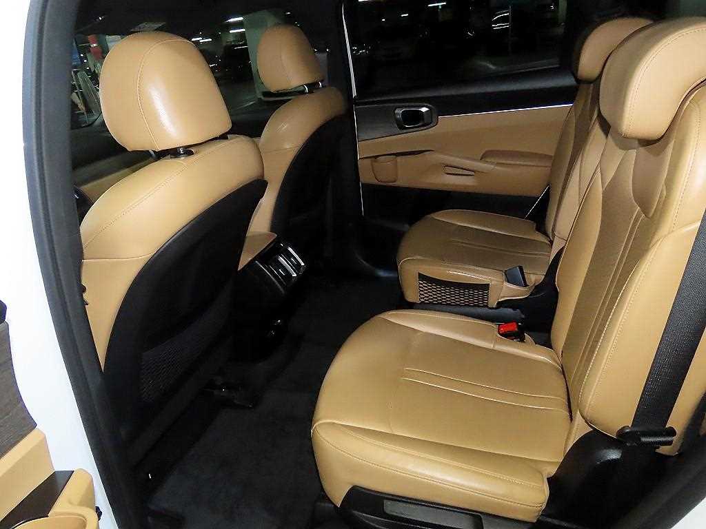 KIA Sorento - Vista 7