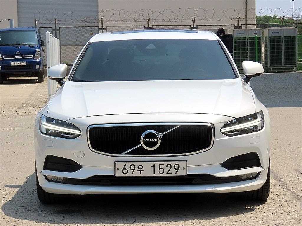 Volvo S90 2018 Blanco - Importación desde Corea - HF Imports Iquique - Foto 1