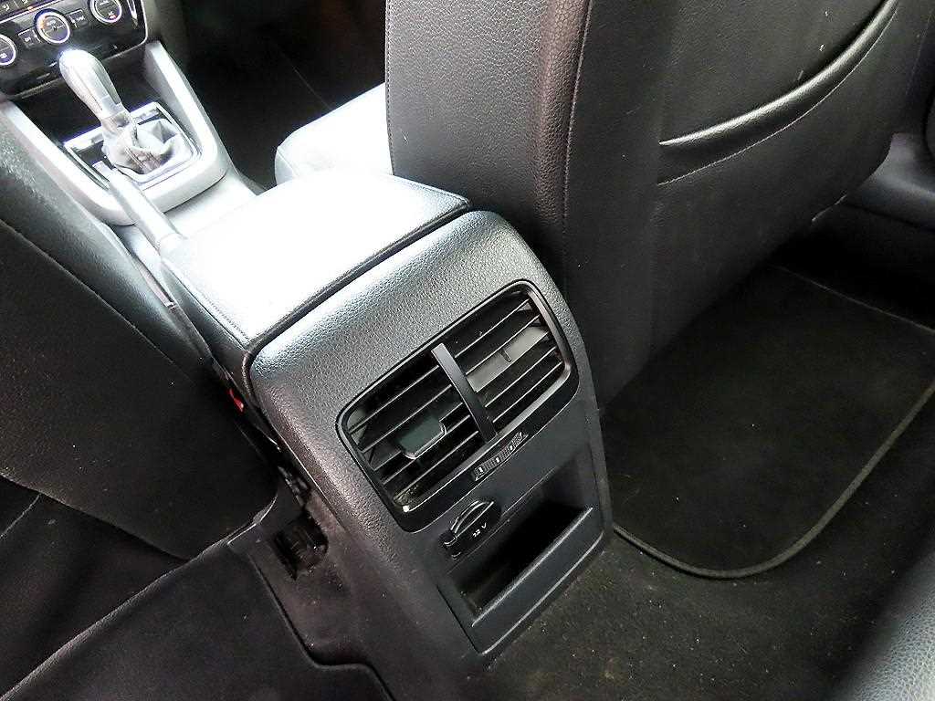 Volkswagen Jetta 2015 Café - Importación desde Corea - HF Imports Iquique - Foto 17