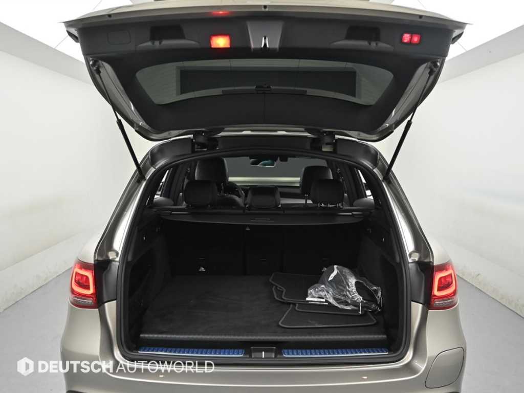 Mercedes Benz GLC Class 2021 Plateado - Importación desde Corea - HF Imports Iquique - Foto 19