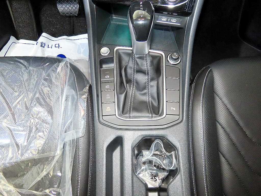 Volkswagen Jetta - Vista 12