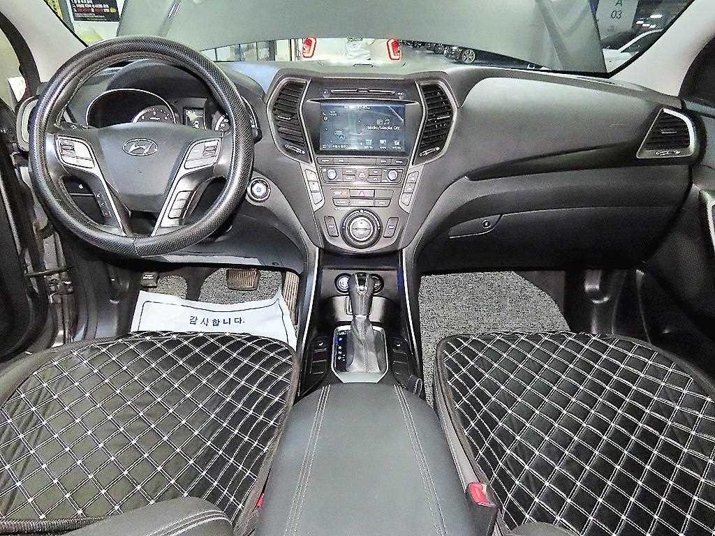 HYUNDAI Santa Fe - Vista 10
