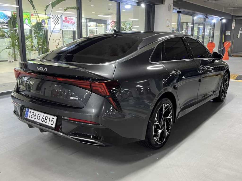 KIA K5 - Vista 4