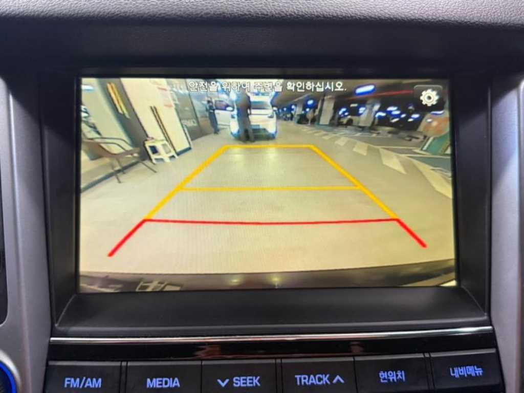 HYUNDAI Tucson 2018 Negro - Importación desde Corea - HF Imports Iquique - Foto 13