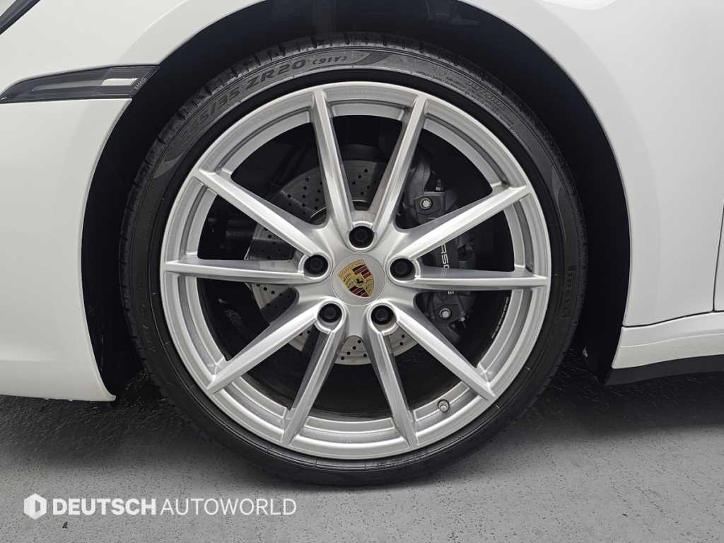Porsche 911 - Vista 5
