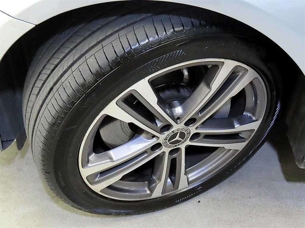 Mercedes Benz E class 2022 Plateado - Importación desde Corea - HF Imports Iquique - Foto 20