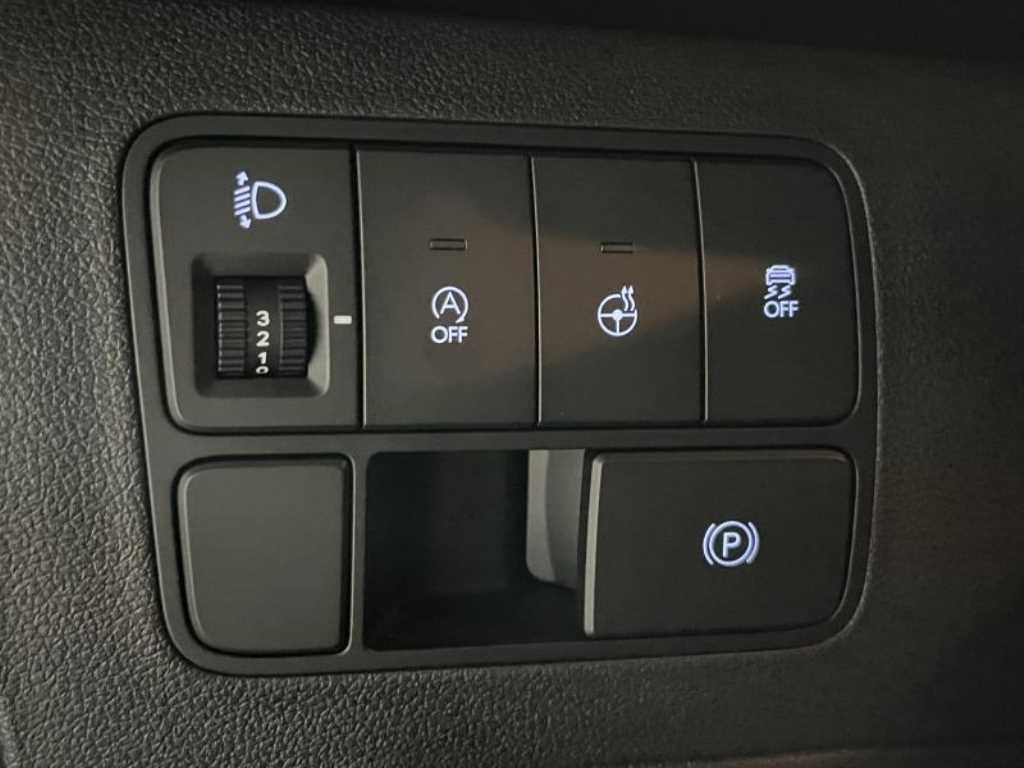 HYUNDAI Staria - Vista 11