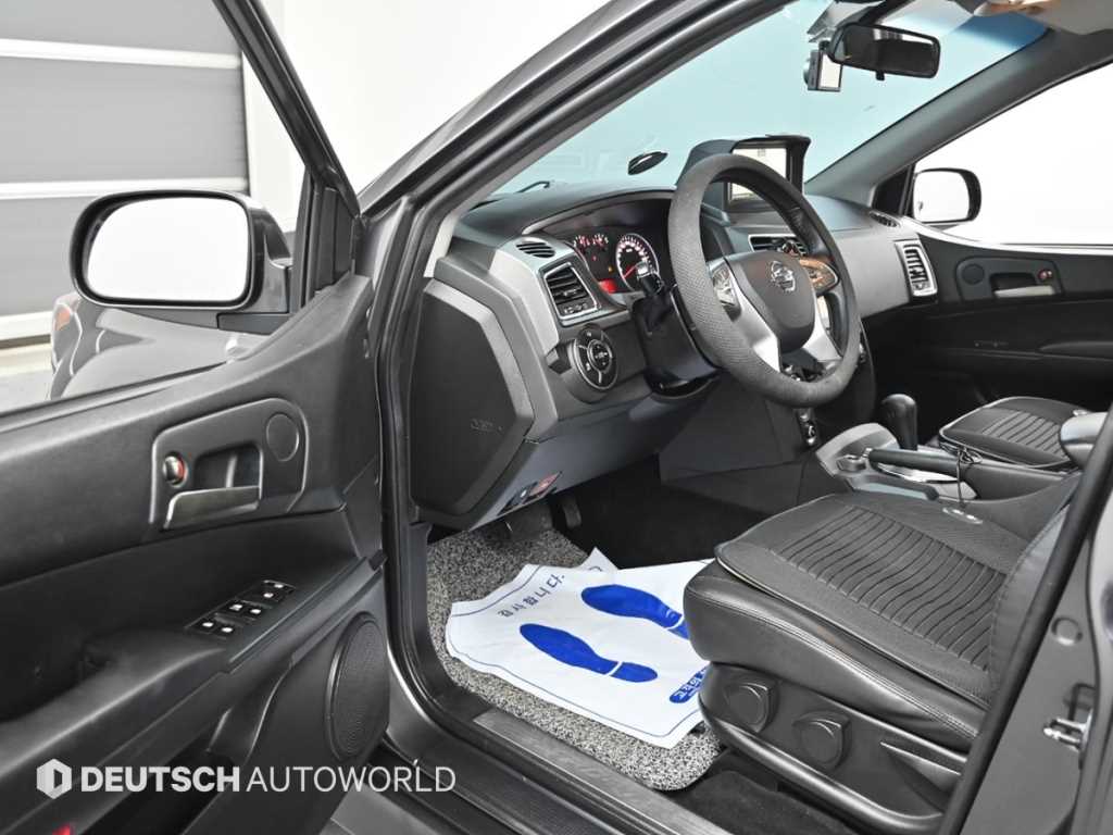 Ssangyong Korando - Vista 11
