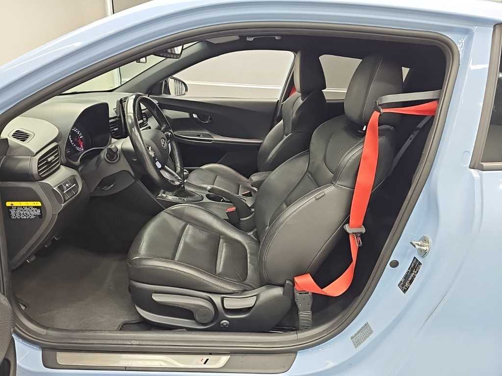 HYUNDAI Veloster - Vista 11