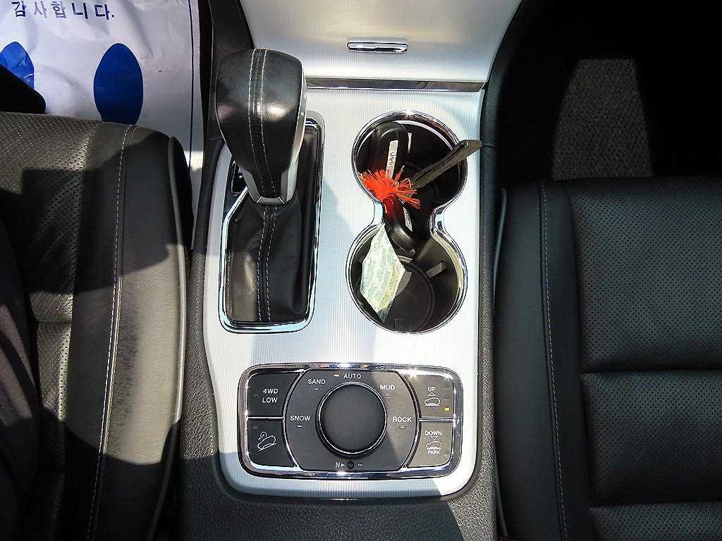 Jeep Cherokee - Vista 10