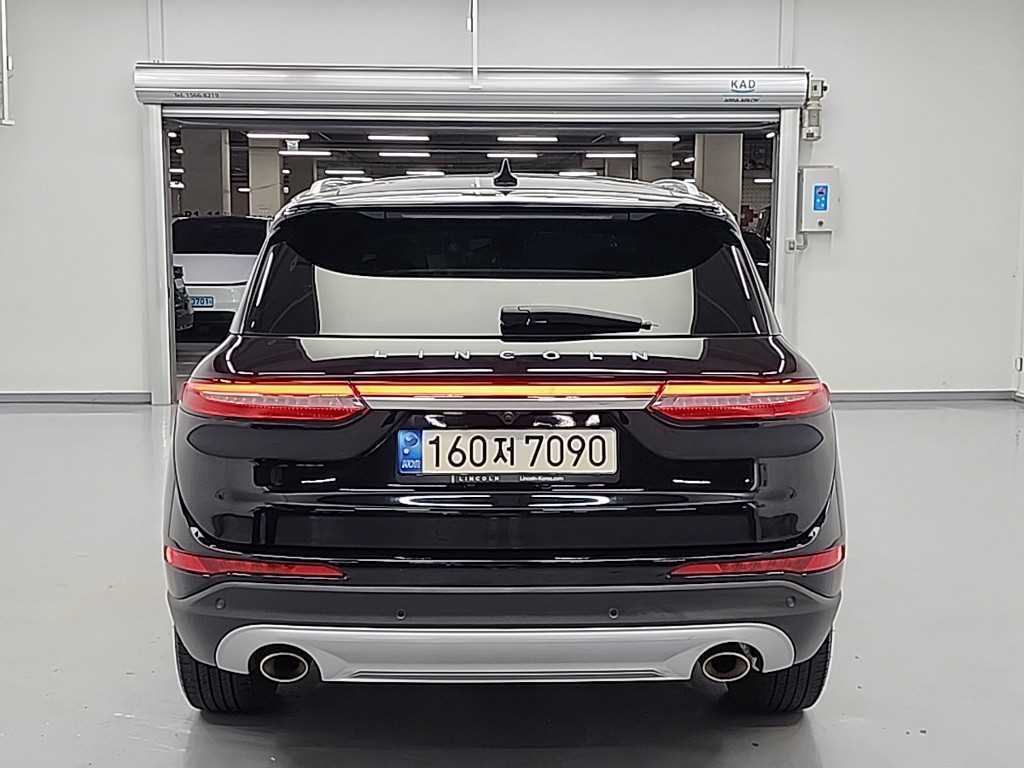 Lincoln Corsair - Vista 3