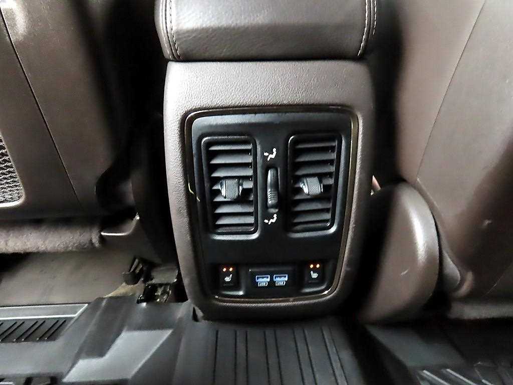 Jeep Cherokee - Vista 12