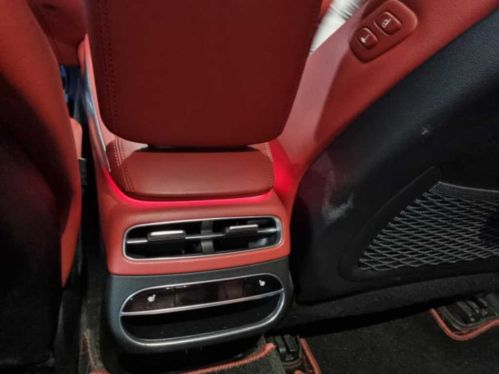 Genesis GV70 2021 Verde - Importación desde Corea - HF Imports Iquique - Foto 16
