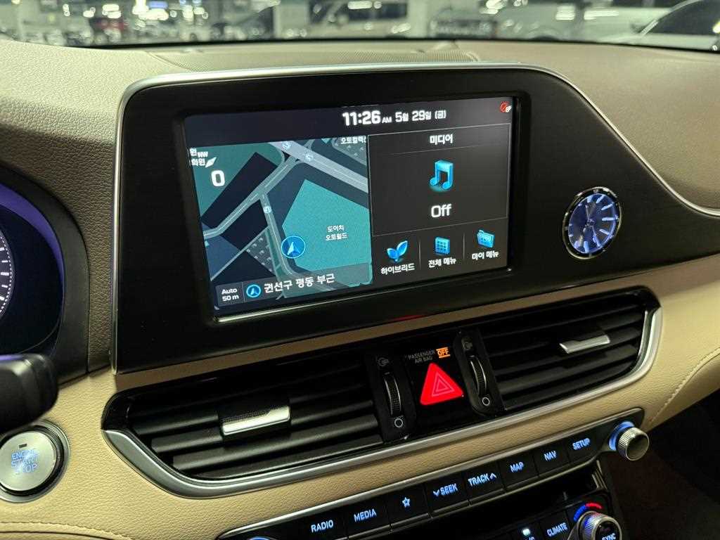 HYUNDAI Grandeur 2019 Blanco - Importación desde Corea - HF Imports Iquique - Foto 13