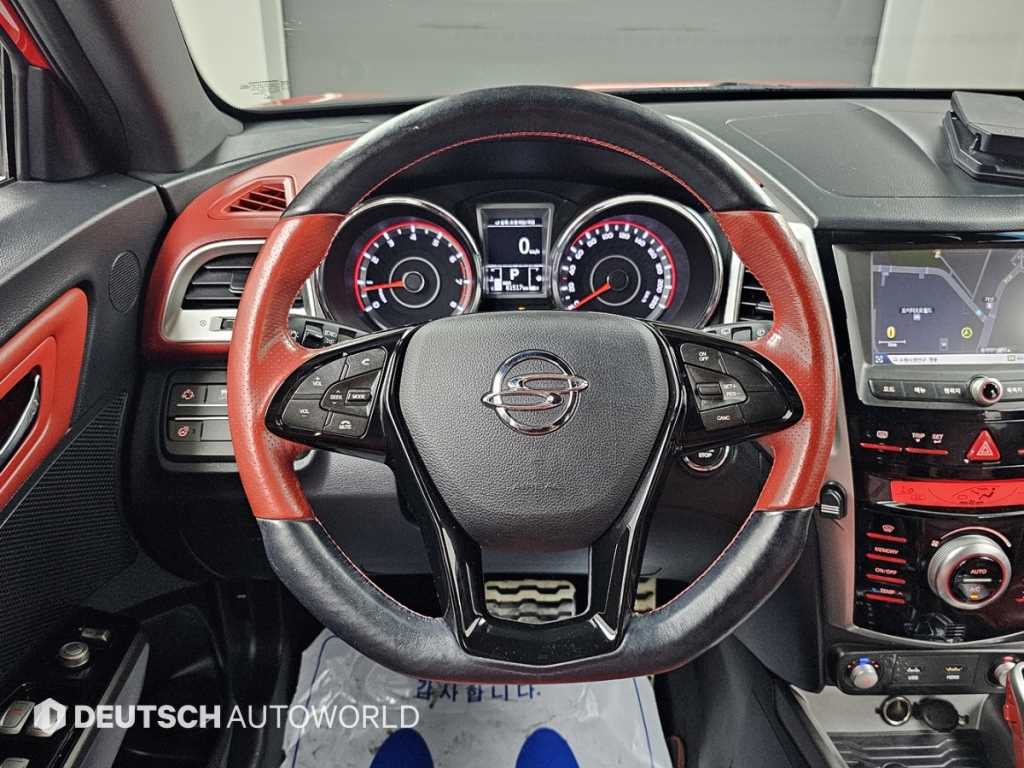 Ssangyong Tivoli 2015 Rojo - Importación desde Corea - HF Imports Iquique - Foto 13
