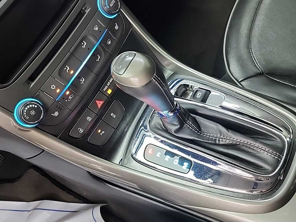Chevrolet Malibu - Vista 8