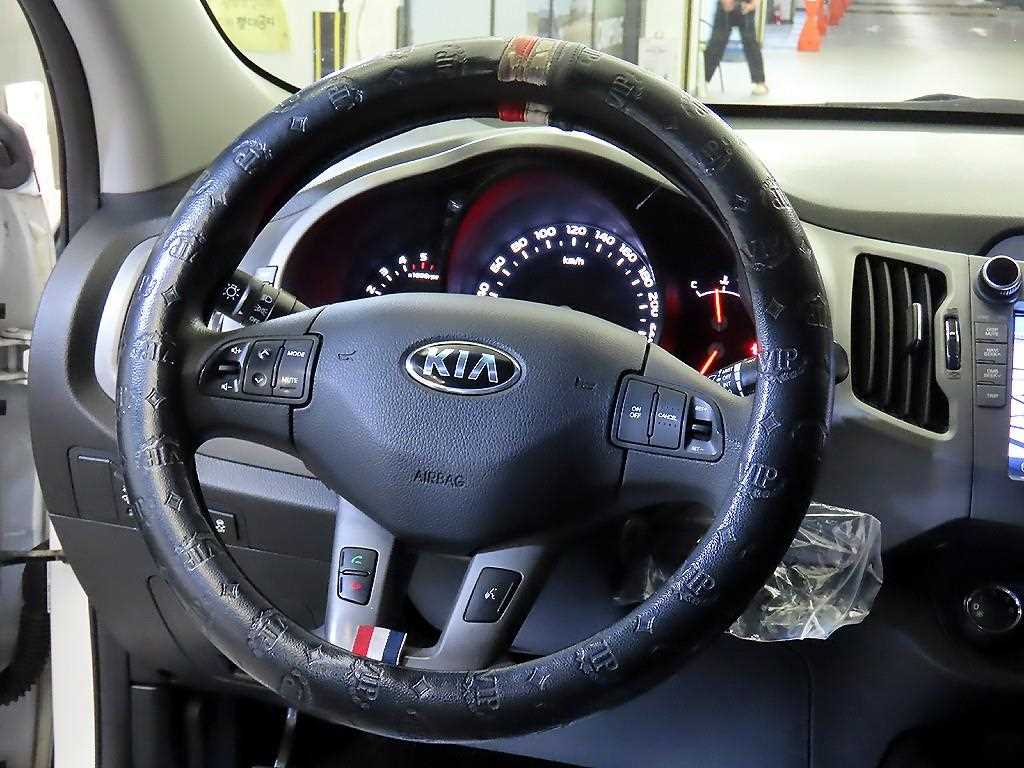 KIA Sportage - Vista 8