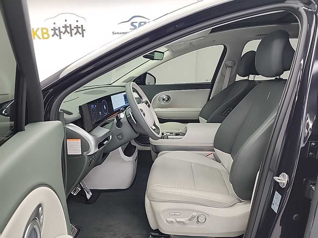 HYUNDAI IONIQ 9 - Vista 11