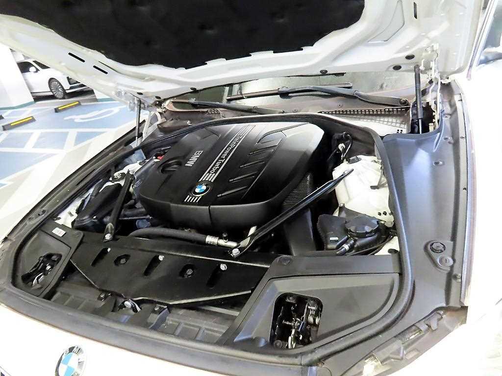 BMW 5 Series 2013 Blanco - Importación desde Corea - HF Imports Iquique - Foto 19