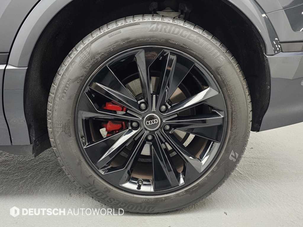 Audi Q6 e-tron - Vista 5