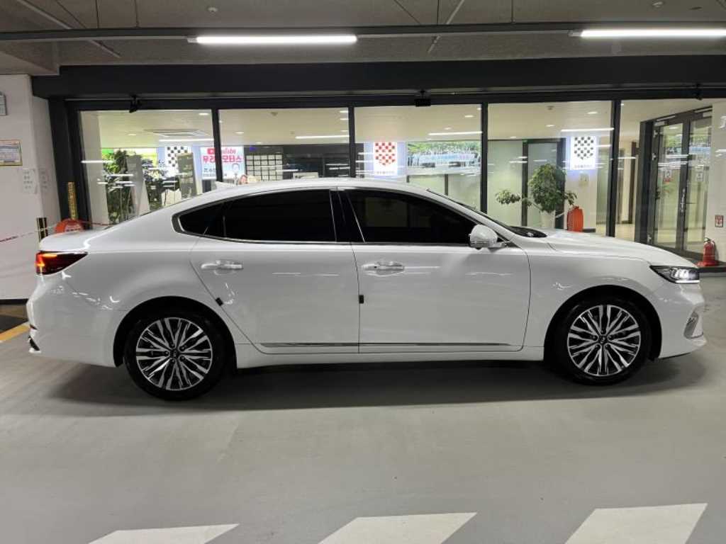 KIA K7 - Vista 3