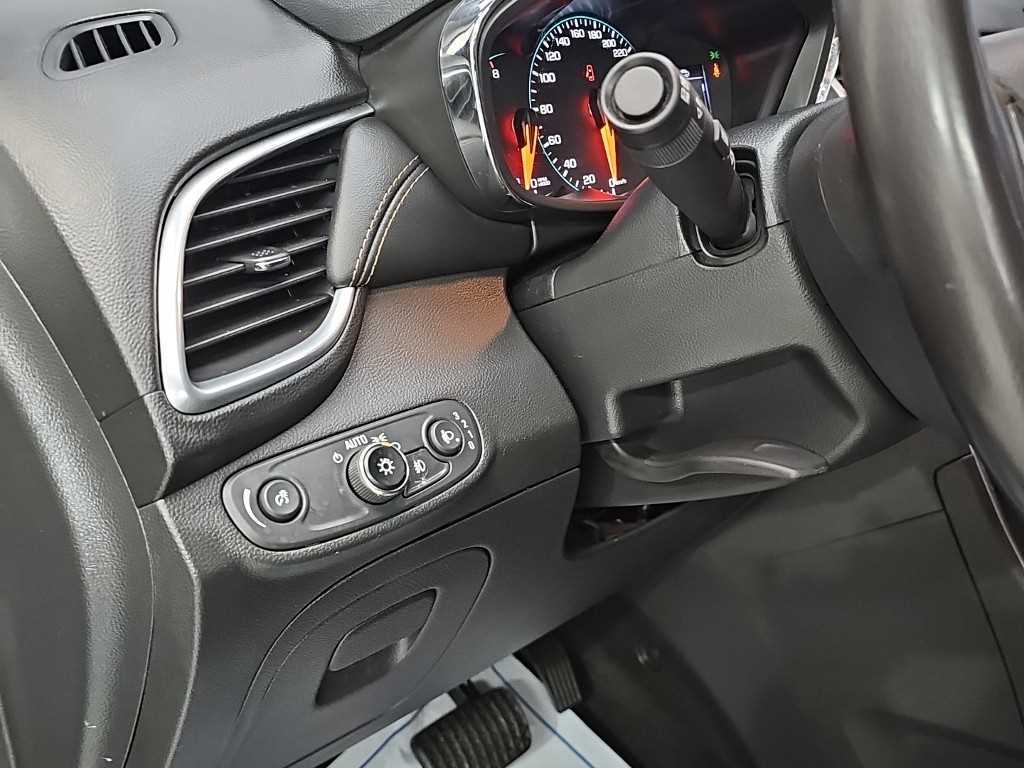 Chevrolet Trax 2019 Gris - Importación desde Corea - HF Imports Iquique - Foto 16