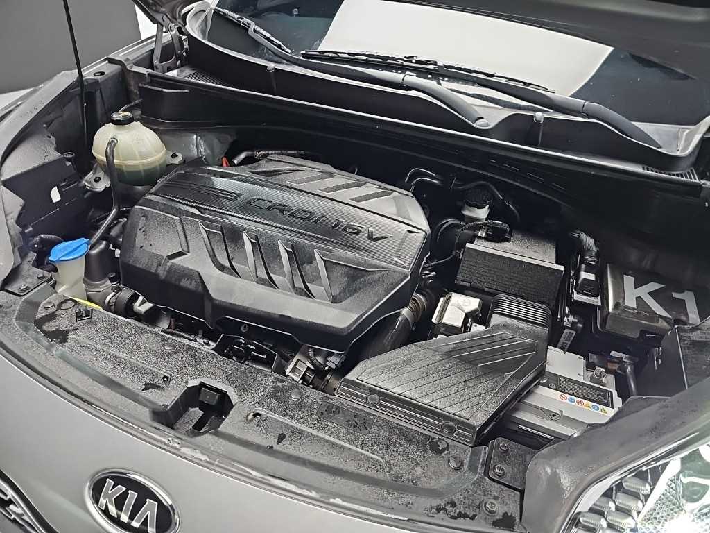KIA Sportage - Vista 5