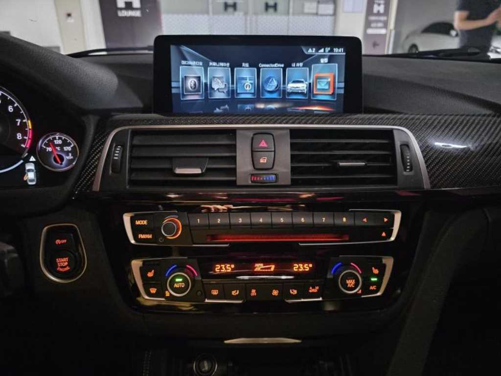 BMW 3 series 2017 Azul - Importación desde Corea - HF Imports Iquique - Foto 13