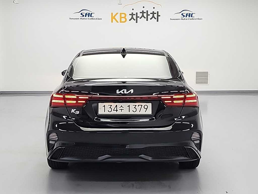 KIA K3 - Vista 3